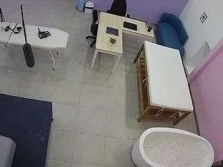 Offline voyeurcam-jb-room-6 on CamSoda