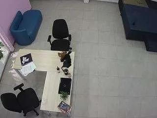 Freechat voyeurcam-jb-room-8 on CamSoda