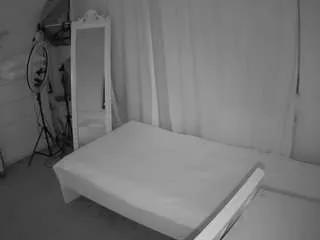 Offline voyeurcam-julmodels-reallife-3 on CamSoda