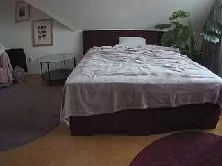 Offline voyeurcam-julmodels-whitebed-6 on CamSoda