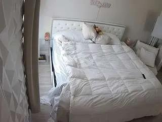 Freechat voyeurcam-whitneyoc-01 on CamSoda