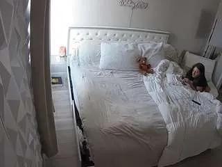 Freechat voyeurcam-whitneyoc-01 on CamSoda