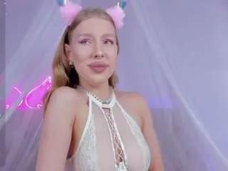 Offline wilddestiny on CamSoda