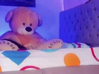Offline wilysmar-doll on CamSoda