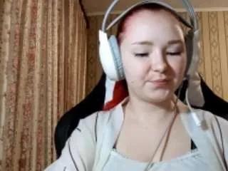 Offline xuanheltsley on CamSoda