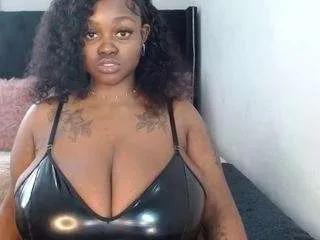 Offline yungmiss on CamSoda