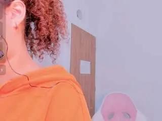 Offline zuly-jones on CamSoda