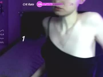 _e_u_p_h_o_r_i_a on Chaturbate 