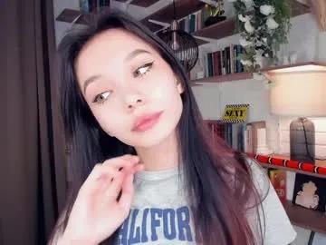 baddieinblack — shhh... I'm trying to be sexy - Goal: air kiss [40 tokens left] #feet #young #skinny #squirt #18