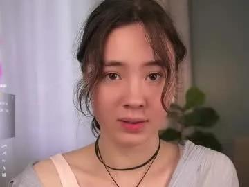 britthe — GOAL: first vibe for the day [35 tokens remaining] Hello everyone, I'm Lina, then a room for class communication and fun #new #shy #18 #asian #teen