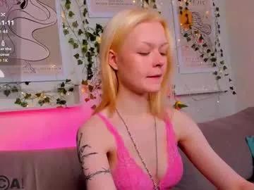 callista_a on Chaturbate 