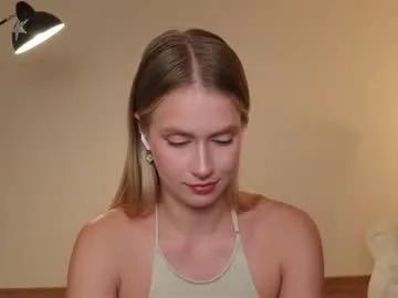 ella_twinkle on Chaturbate 