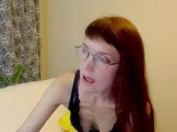 fritha — Enjoy this evening with me #mature #feet #longhair #redhead #stockings #heels #c2c #lovense #pvt #erotic #smile [293 tokens remaining]