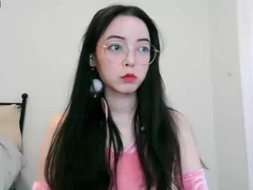 jinnloveu on Chaturbate 