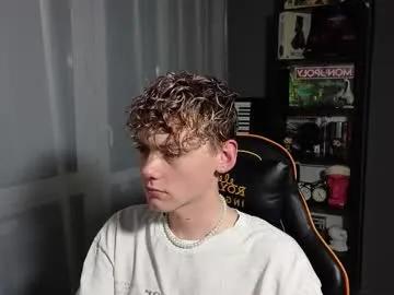 Freechat kirill_20_cm on Chaturbate