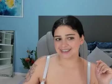 Young Kylie_reyes - steaming hot, passionate and ready to flatter kylie_reyes from Chaturbate