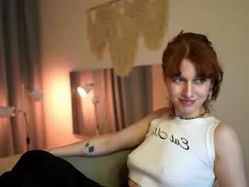 leelooyolo on Chaturbate 