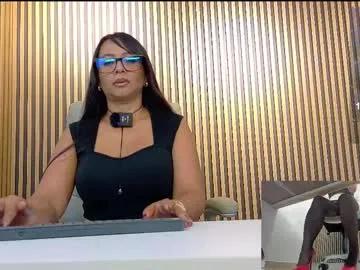 lulu_072 — GOAL: Raise the skirt [352 tokens remaining] Your elegant boss unbuttoned by tokens ... do you work for me #milf #heels #bigboobs #Office