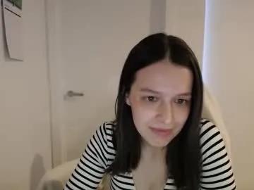 millypetite on Chaturbate