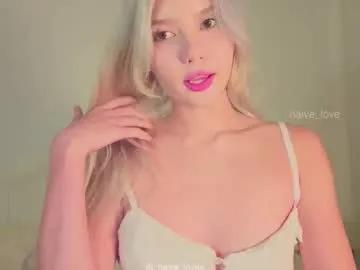 Naive_love - seasoned stripper for a bonkers live performance naive_love from Chaturbate