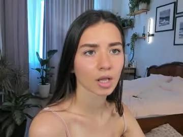 nicoleluuv — GOAL: DILDO RIDE [467 tokens remaining] Gorgeous woman for a handsome man #new #lovense #young #teen #skinny