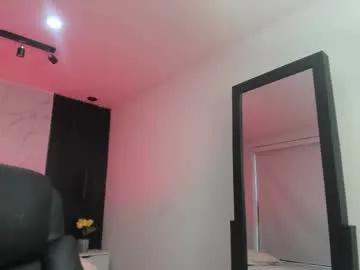 serene_waves on Chaturbate