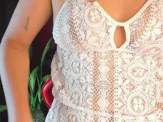 alana_sinclaire on Flirt4Free 