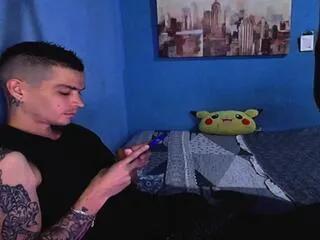 Offline alex_devegas on Flirt4Free