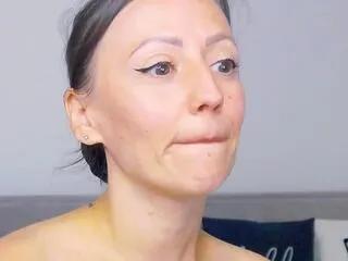 Offline alexia_cage on Flirt4Free