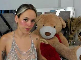 amara_jons on Flirt4Free 