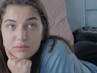 Offline amavi_bentov on Flirt4Free