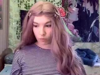 Freechat amie_marchionni on Flirt4Free