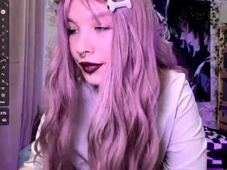 Freechat amie_marchionni on Flirt4Free