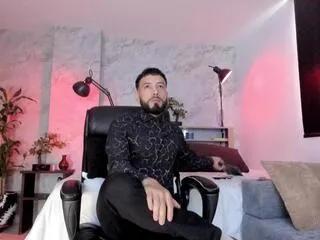 Offline andres_suarez on Flirt4Free
