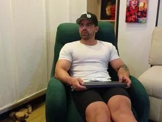 Offline andrew_fame on Flirt4Free