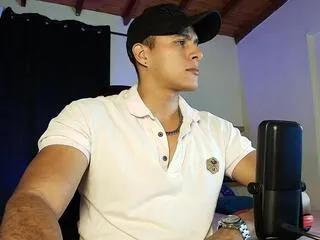Offline andy_corleone on Flirt4Free