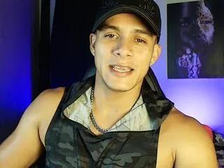 Offline andy_corleone on Flirt4Free