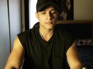 Offline andy_corleone on Flirt4Free