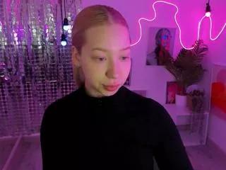 annabelle_lumi on Flirt4Free 