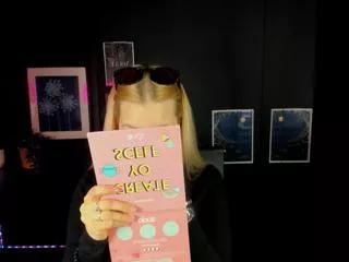 annabelle_lumi on Flirt4Free 