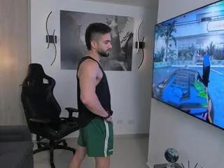 Offline antony_walker on Flirt4Free