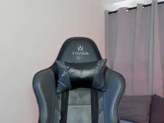 Offline axel_owen on Flirt4Free