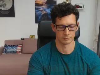 Offline brutus_k on Flirt4Free