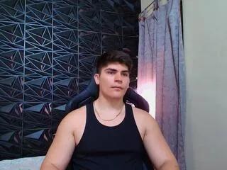 Offline camiilo_lopez on Flirt4Free