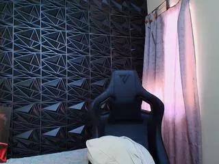 Offline camiilo_lopez on Flirt4Free