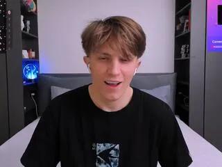 Offline curtis_crew on Flirt4Free