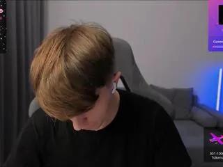 Offline curtis_crew on Flirt4Free