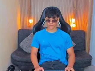 Freechat daante_king on Flirt4Free