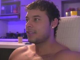 Offline damian_gonzales on Flirt4Free