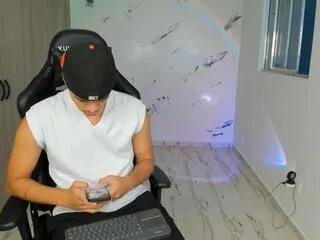 damiano_lucaferri on Flirt4Free